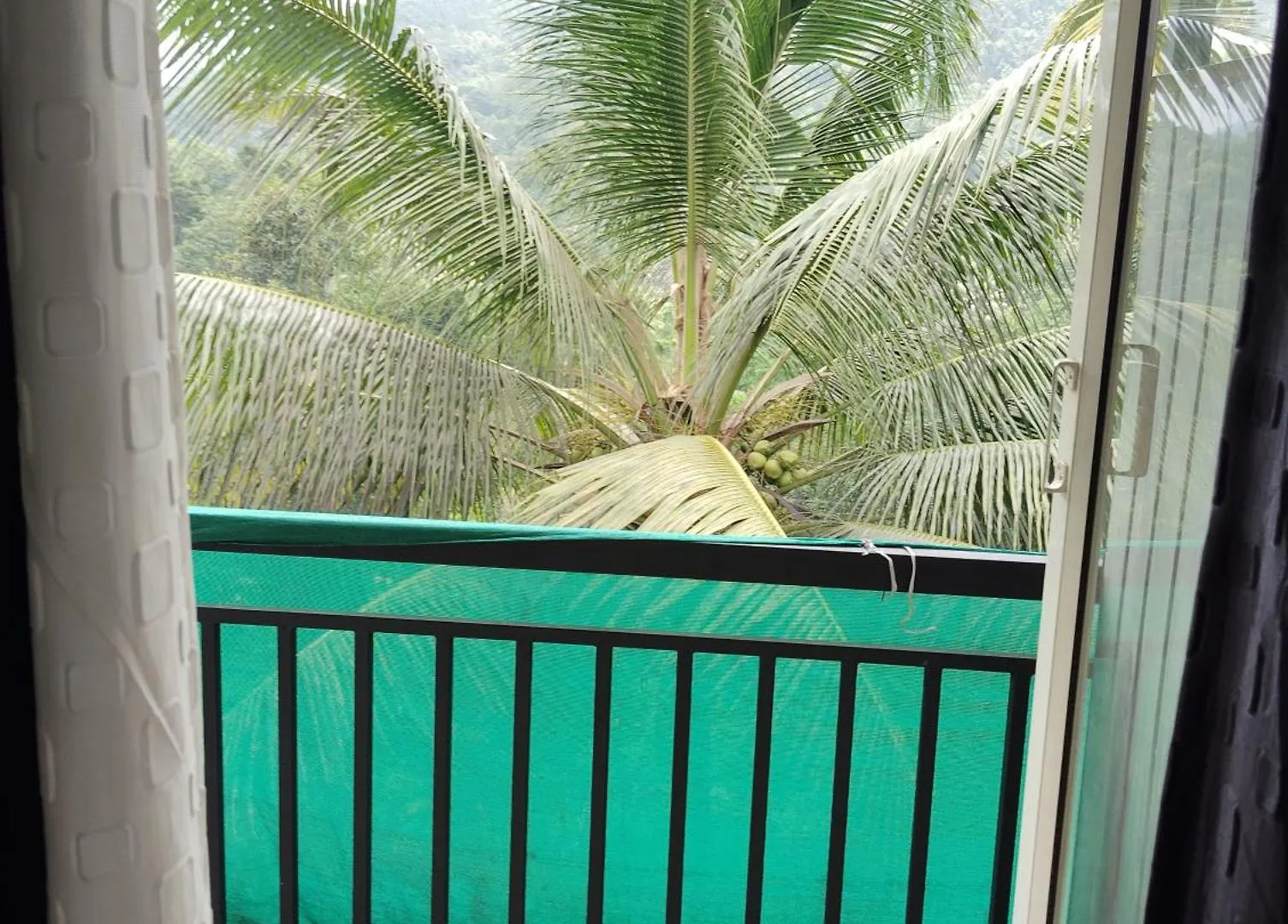Riya Home Stay Munnar Anaviratty 0*,  Índia